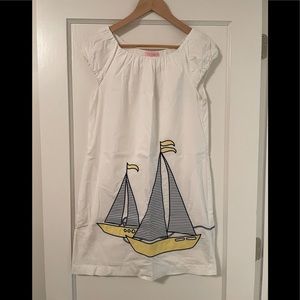 White Lilly Pulitzer capped sleeve with sailboats